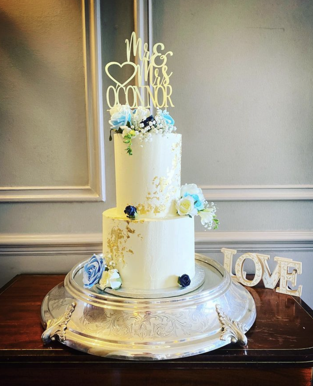 Two Tier Wedding Cake - Design 4.1
