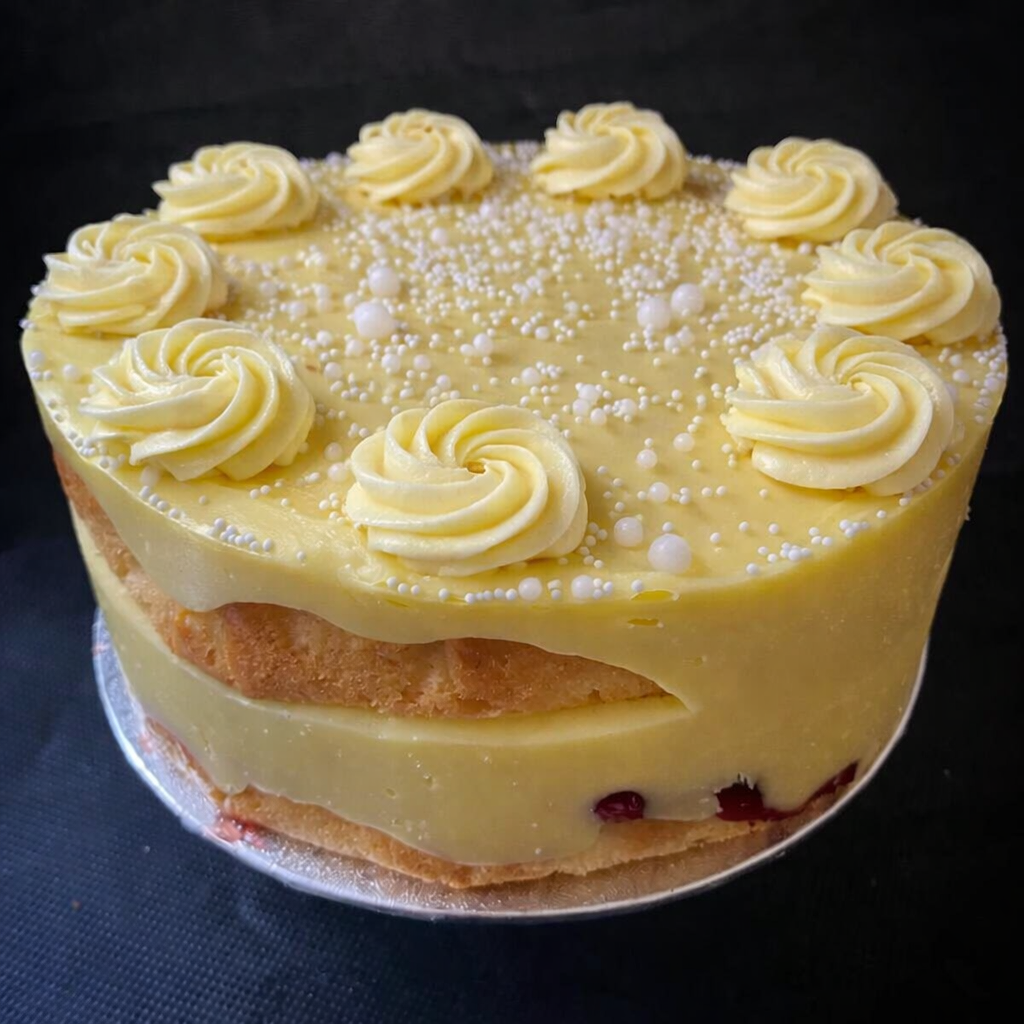 Cakes - Lemon and Raspberry Cake
