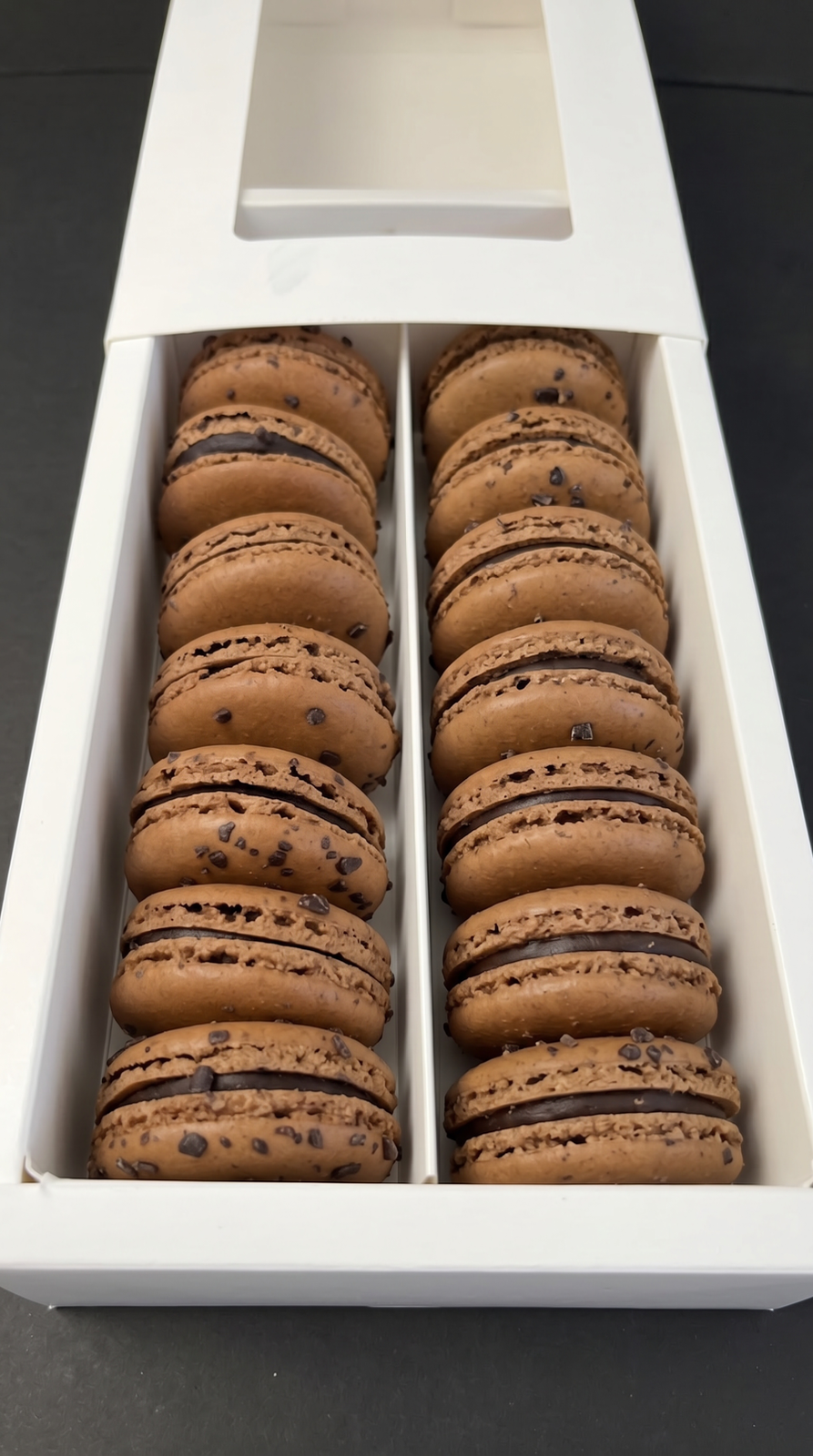 Macarons - Chocolate