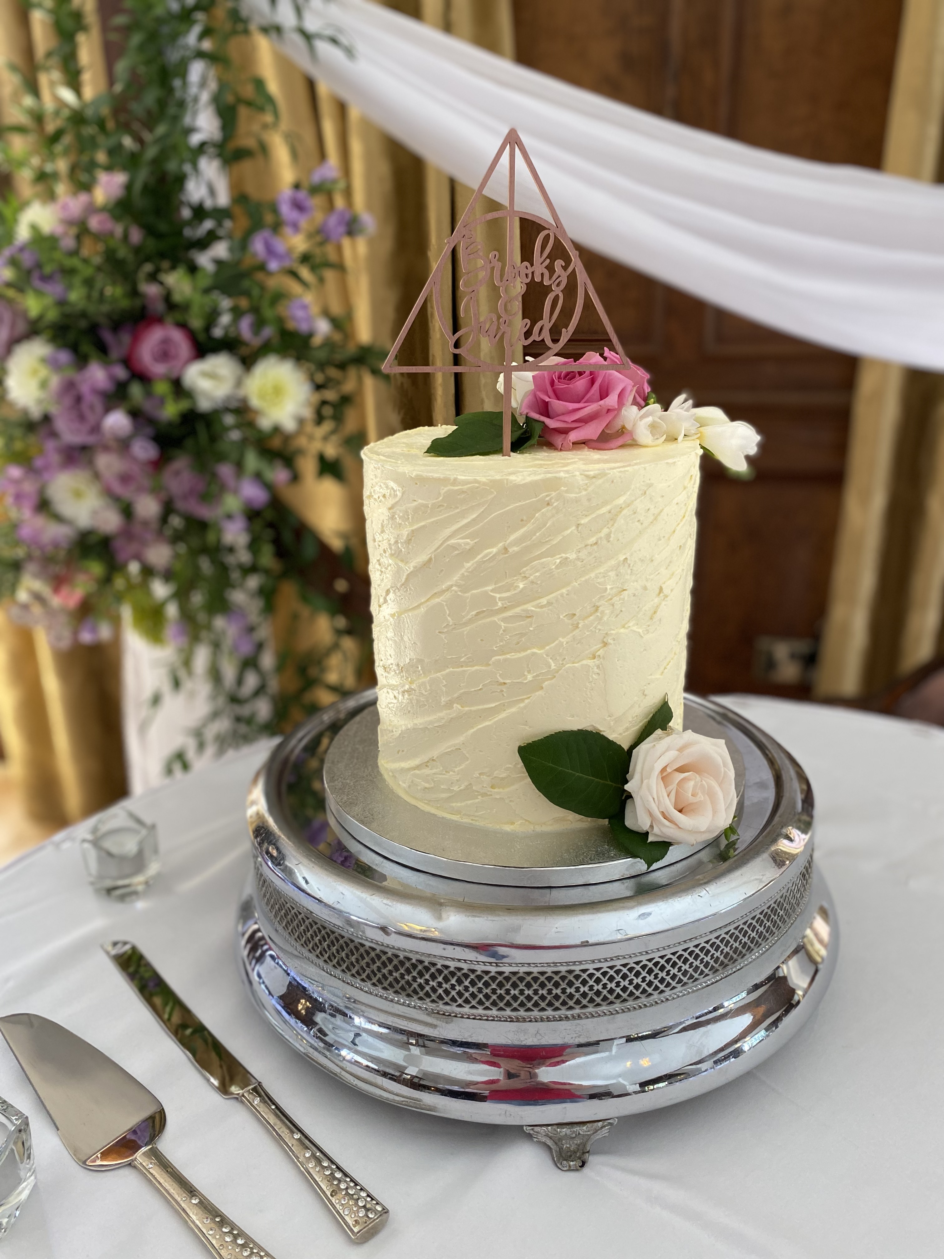 One Tier Wedding Cake - Design 5