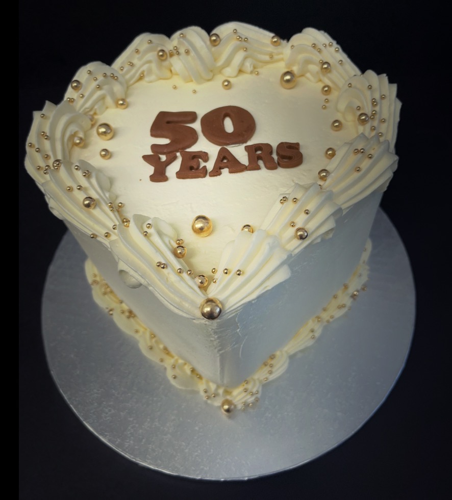 Celebration Cake - Design 13.1